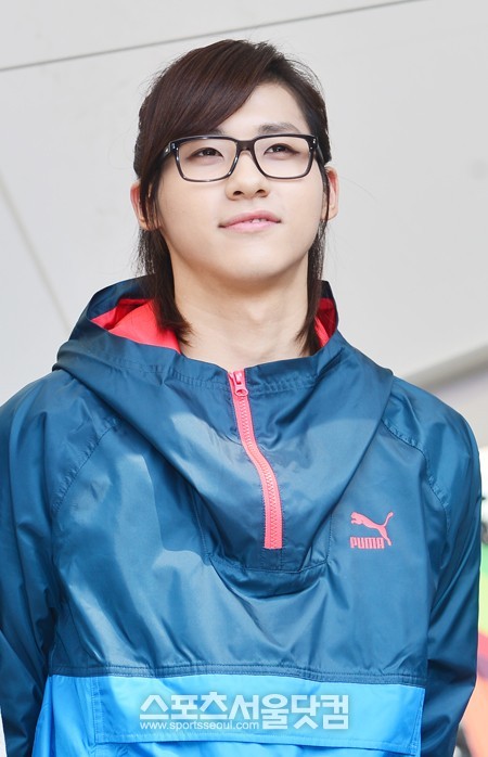 [SS포토]B1A4 신우, '이것이 살인미소다!' - 포토 | 기사 - 더팩트