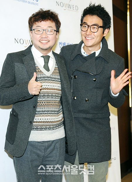 이들 노총각 중 가장 나이가 어린 김인석(34)의 경우는 어른들의 명절 결혼 잔소리가 막 시작된 사례다. 이에 김인석은 결혼 잔소리 피하기 노하우가 축적돼있지 않은 관계로 방송일정이 있다는 등 거짓말을 하고 있는 상황이다. 사진=김인석(오른쪽) / 더팩트DB