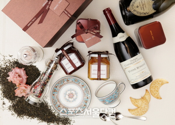 그랜드 인터컨티넨탈과 코엑스 인터컨티넨탈은 와인으로 구성된 선물세트를 내놨다.