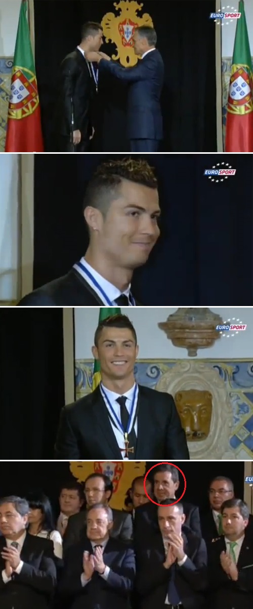 크리스티아누 호날두가 20일 아니발 카바코 실바(75) 포르투갈 대통령에게 훈장을 받고 있다. 빨간색 원이 움베르투 코엘류 전 한국 축구 국가대표팀 감독. / 유튜브 영상 캡처