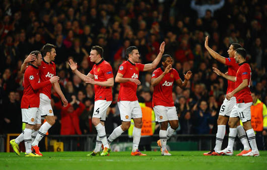 맨체스터 유나이티드 선수들이 20일 열린 2013~2014시즌 유럽축구연맹 챔피언스리그 16강 2차전 올림피아코스전에서 3-0으로 이긴 뒤 기뻐하고 있다. / 맨체스터 유나이티드 페이스북