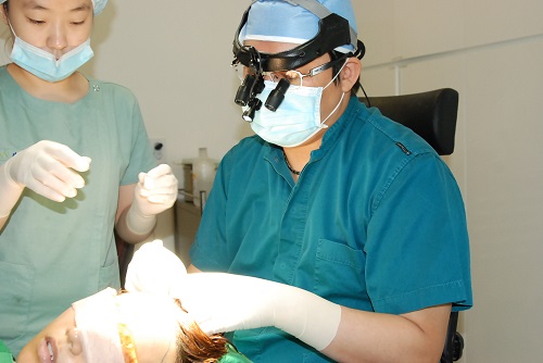 다나성형외과의원 박재현 원장은