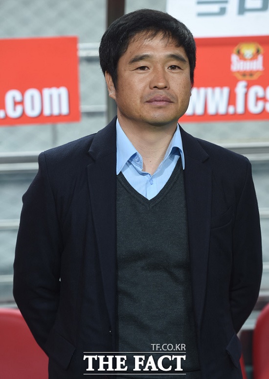 조진호 감독 자진 사퇴! 조진호 대전 감독이 21일 자진 사퇴한 가운데 구단 관계자는 성적에 대한 압박을 많이 받았다고 밝혔다. / 최용민 기자