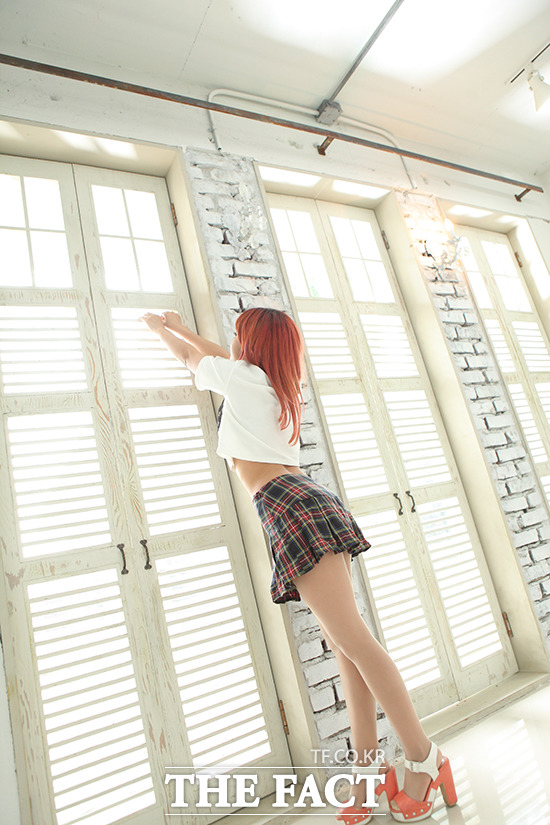 신인 모델 예희가 지난달 말 보리스튜디오에서 '큐티섹시'한 매력을 뽐냈다./김동선 작가