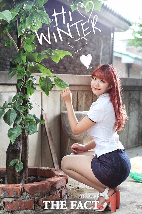 신인 모델 예희가 지난달 말 보리스튜디오에서 '큐티섹시'한 매력을 뽐냈다./김동선 작가