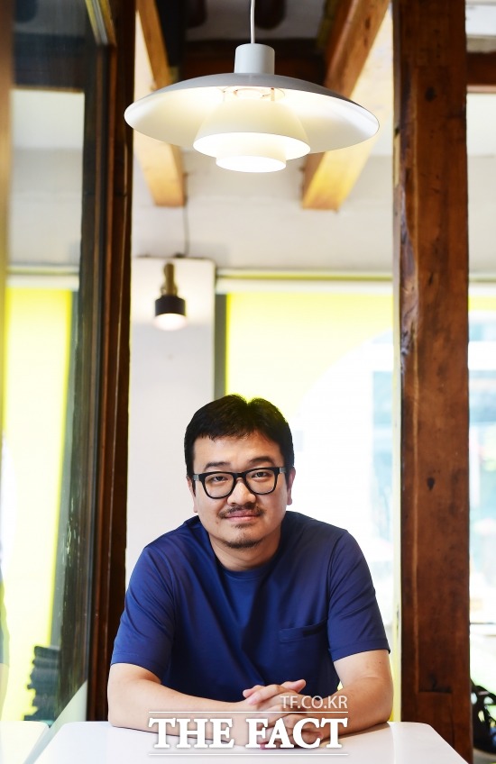 '부산행' 연상호 감독은 연출을 위해 참고한 영화로 '다크 나이트'와 '인셉션'을 꼽았다. /배정한 기자