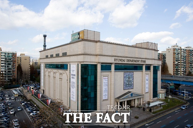 연말 송년회 장소로 백화점 식당가를 찾는 사람들이 늘고 있다. /현대백화점 제공