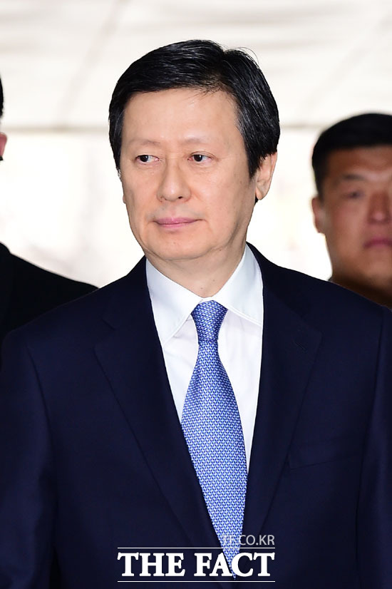 신동주 전 부회장은 주총 결과와 관련해 