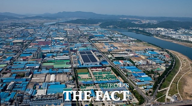 경북 구미국가산업단지 제조업체의 올해 4분기 경기전망이 어두운 것으로 나타났다.사진은 구미 산업단지 전경/구미시 제공