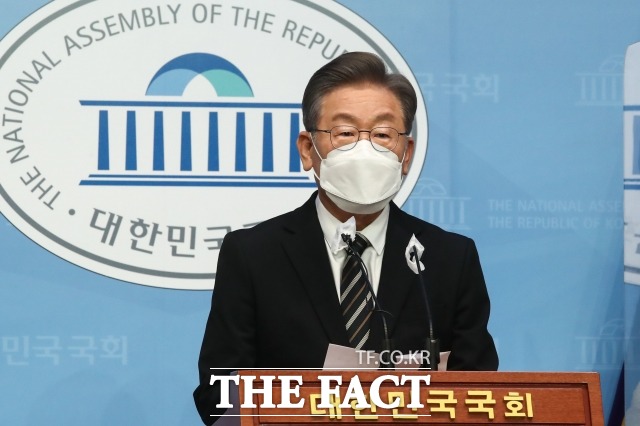 이재명 더불어민주당 대선 후보가 장남의 불법 도박 혐의를 인정하고 사과했다. /국회=남윤호 기자