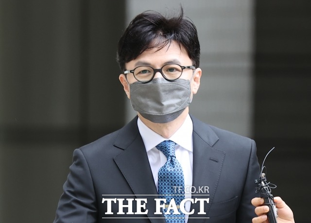 윤석열 대통령 당선인이 13일 법무부 장관 후보자에 한동훈(사진) 사법연수원 부원장을 지명한 것으로 알려졌다. /이동률 기자