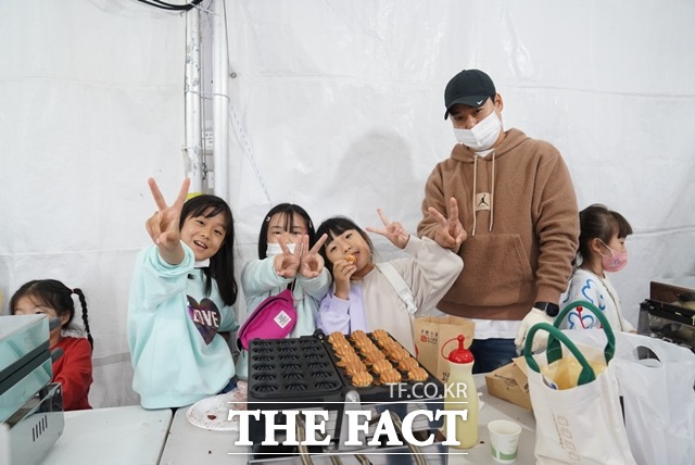 ‘2022 빵빵데이 천안’ 축제에 참여한 시민 모습. / 천안시 제공