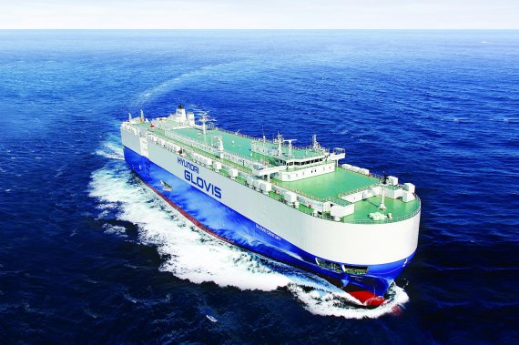 현대글로비스가 주주환원정책의 일환으로 2022~2024년 3개년간 주당 배당금을 전년도 기준 최소 5%에서 최대 50%까지 상향하겠다고 31일 밝혔다. /현대글로비스