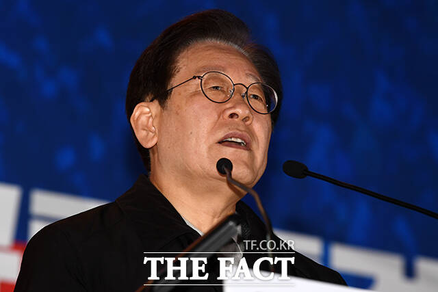 1심 선고를 앞둔 이재명 더불어민주당 대표가 11일 