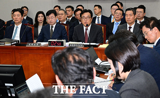 정진적 대통령실 비서실장과 수석비서관 이상 대통령실 참모진이 일괄 사의를 표명했다. /남윤호 기자