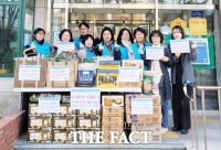  대전 서구 월평3동 지사체 ‘사랑의 꾸러미’ 전달