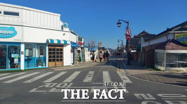 비상계엄 후폭풍으로 썰렁해진 황리단길 거리./ 박진홍 기자