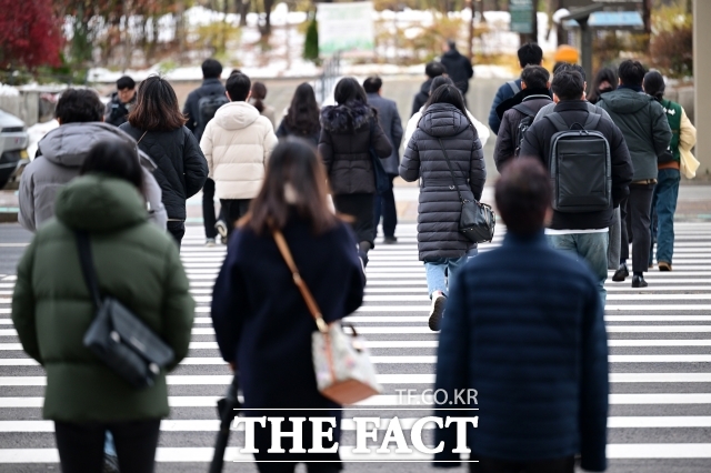 22일 아침 기온은 전날보다 5~10도가량 큰 폭으로 떨어져 영하 12~영상 1도의 분포를 보이겠다. /더팩트 DB