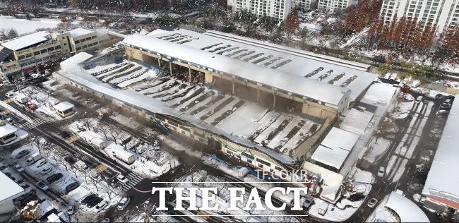 붕괴된 안양시농수산물도매시장 /안양시