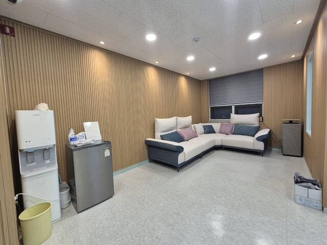 서울시가 경계선지능인들을 위해 평생교육을 확대·강화한다. 사진은 밈센터 내 경계선지능인들의 심리안정을 돕고 정서적 어려움을 해소하는 전용공간인 천천히 성장꿈터의 대기실 모습. /서울시