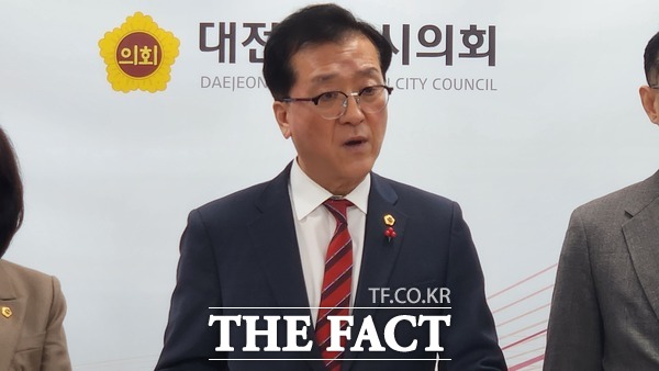 조원휘 대전시의회 의장이 26일 의정결산 브리핑을 개최했다./정예준 기자