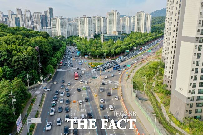 갈현삼거리 교통흐름 현황./과천시