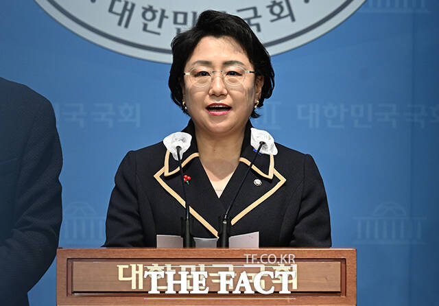 김선민 조국혁신당 대표 권한대행이 2025년 새해를 맞아 봄볕이 얼굴을 비추기 전에 탄핵을 완성하겠다고 약속했다. /국회=박헌우 기자