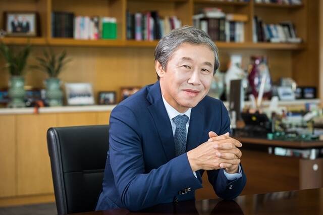 한승구 대한건설협회장은 2025년 신년사를 통해 취임 이후 제시한 건설업계가 해결해야 할 10대 과제를 더욱 세밀하게 검토해 실효적인 방안들을 제시하고 좋은 성과를 보이겠다는 포부를 밝혔다. /대한건설협회