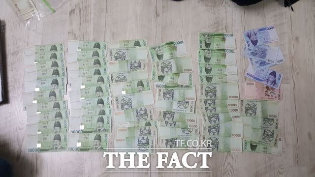 경기도는 최근 2년간 3000만 원 이상의 수표 발행 이력이 있는 지방세 고액 체납자 1884명을 대상으로 강력한 징수 활동을 펼친 결과, 총 49억 원의 지방세 체납액을 징수했다고 1일 밝혔다./경기도