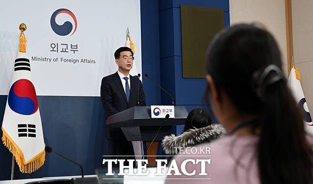 이재웅 외교부 대변인은 7일 정례브리핑에서 지미 카터 전 미국 대통령의 장례식에 김장환 목사(극동방송 이사장)를 한국 정부 대표로 파견할 예정이라고 밝혔다. /임영무 기자