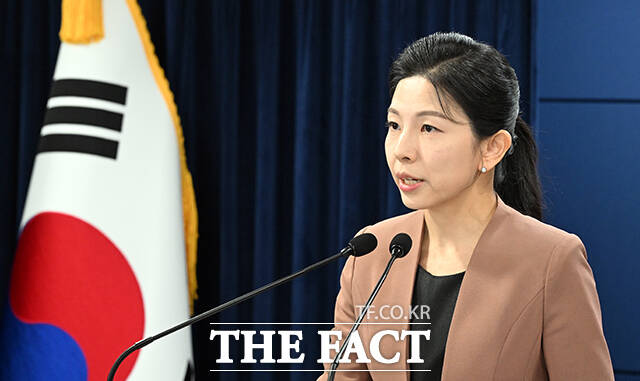 김인애 통일부 부대변인은 10일 북한 통일전선부(통전부)의 책임자인 리선권이 여전히 부장급 위상을 유지하고 있는 것으로 분석하고 있다고 말했다. /임영무 기자