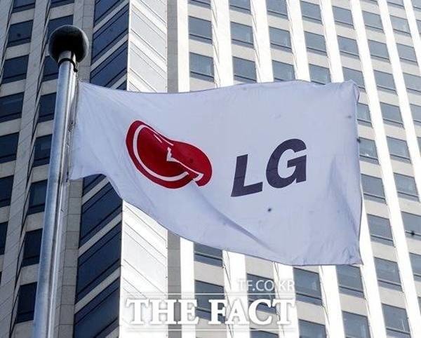 LG CNS는 2월 유가증권시장 상장을 목표로 증권신고서를 제출했다. /더팩트 DB