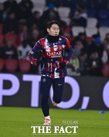  '이강인 3호 도움' PSG, 생테티엔 꺾고 17경기 연속 무패 '1위 질주'