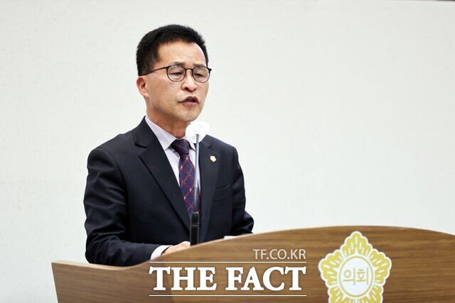 전영옥 당진시의원은 17일 5분 자유발언을 통해 탄소중립 선도도시 실현을 위한 적극적인 노력이 필요하다고 강조했다. /당진시의회