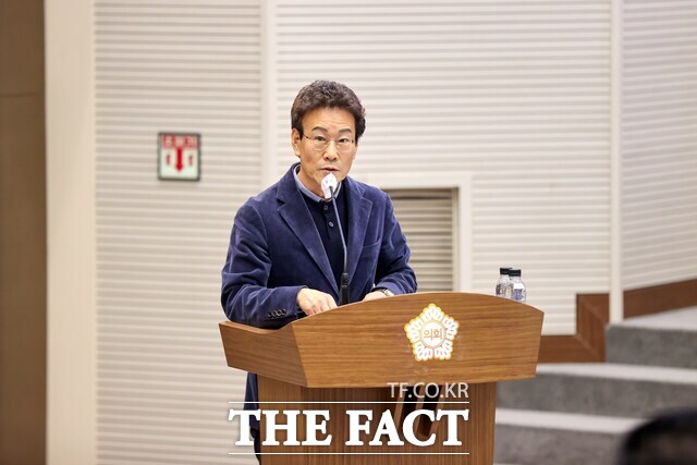 당진시의회는 17일 제116회 임시회 제1차 본회의에서 고충민원조정관 운영상황 보고를 청취했다. /당진시