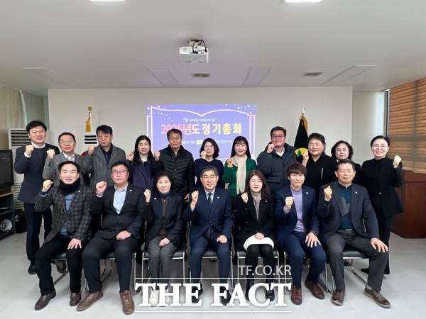 새마을문고중앙회대전시지부는 17일 대전시새마을회관 회의실에서 대의원인 시문고 이사, 구 문고회장 및 부회장이 참석한 가운데 2025년도 정기총회를 개최했다. /대전시새마을회