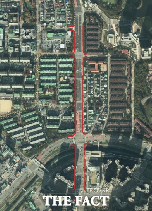 다음 달부터 현수막 제로존(빨간 선)으로 운영되는 기흥구청 후문 일대 /용인시