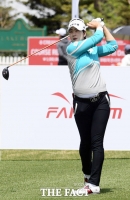  '장타 여왕' 김아림, LPGA 개막전 첫날 7언더파 단독 선두