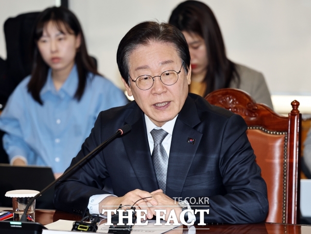 이재명 더불어민주당 대표는 우리 안의 다른 의견을 배격하면서 내부 다툼이 격화되면 누가 가장 좋아하겠나라고 3일 강조했다. /임영무 기자