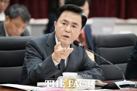  김태흠 충남도지사 '여야 치킨게임으로 정치 실종…개헌이 답'