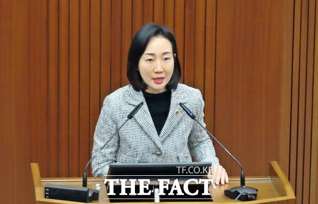 김효숙 세종시의원(나성동, 더불어민주당)이 4일 제96회 임시회 제1차 본회의 5분 자유발언을 하고 있다. /김형중 기자