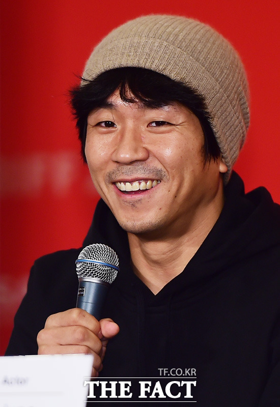 감독 겸 배우 양익준이 후배로부터 폭행 혐의로 고소당했다. /더팩트 DB