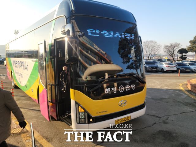 경기 안성시 직원 통근 버스./안성시