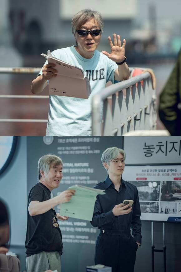 안판석 감독(위)이 배우 이제훈과의 완벽한 호흡을 자신했다. /JTBC