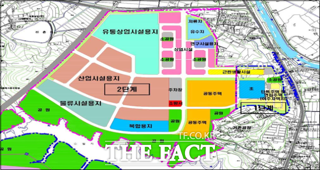 경산 프리미엄 쇼핑몰은 경산시 와촌면 소월리 일대 경산지식산업지구 10만㎡(3만 3000평)규모로 낙찰자는 최고가 경쟁 입찰이 원칙이다. / 경산시