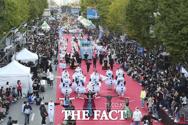 사진은 충장축제 퍼레이드 사진 /더팩트 DB