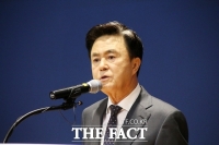  김태흠 충남도지사, 충남 민주당 국회의원과 행정통합 논의