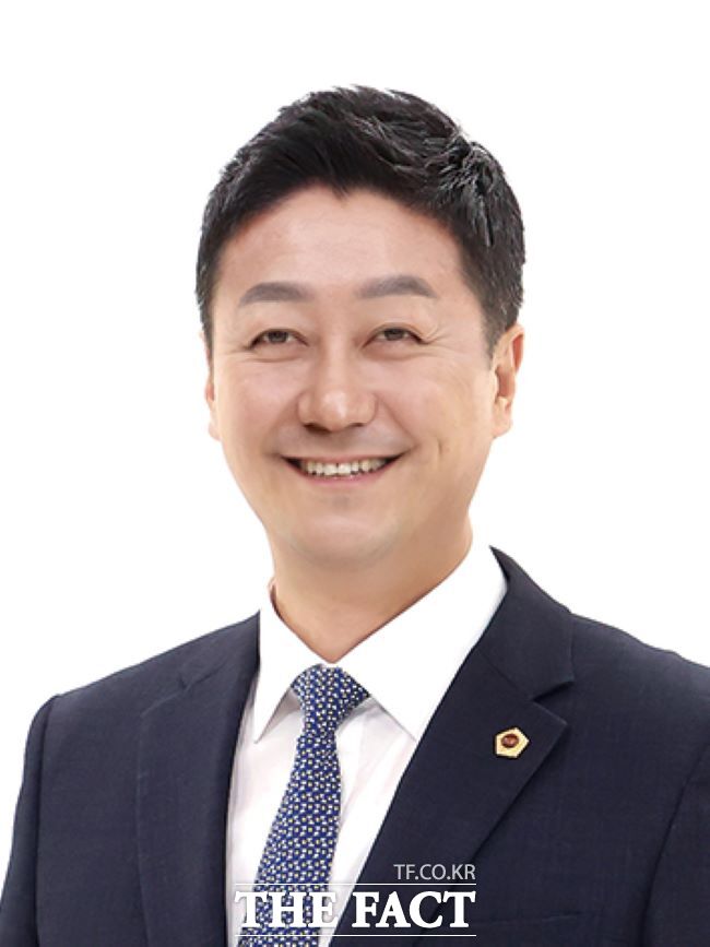 김진경 경기도의회 의장 /경기도의회