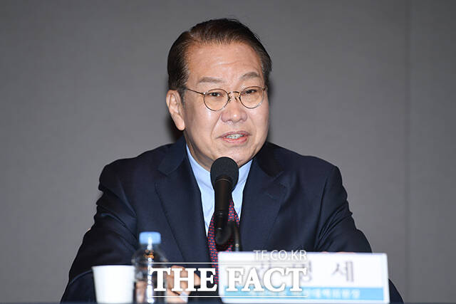 권영세 국민의힘 비상대책위원장이 17일 오전 서울 중구 한국프레스센터에서 열린 관훈클럽 초청 토론회에서 기조연설을 하고 있다. /장윤석 기자