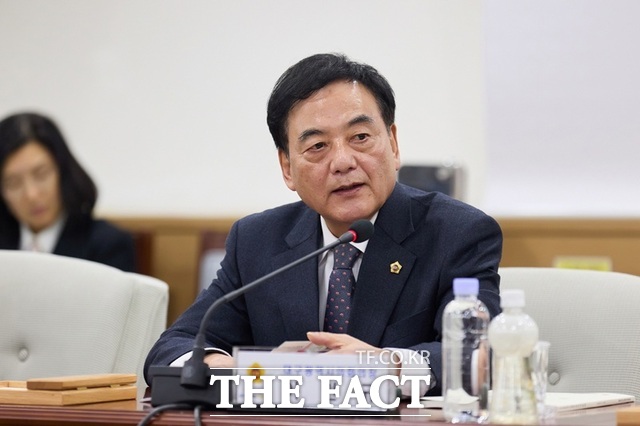 20일 광주시의회에서 열린 시도의장협의회에서 발언하는 이만규 대구시의회 의장. /대구시의회
